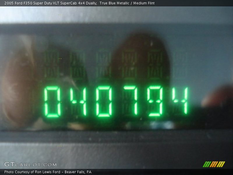 True Blue Metallic / Medium Flint 2005 Ford F350 Super Duty XLT SuperCab 4x4 Dually
