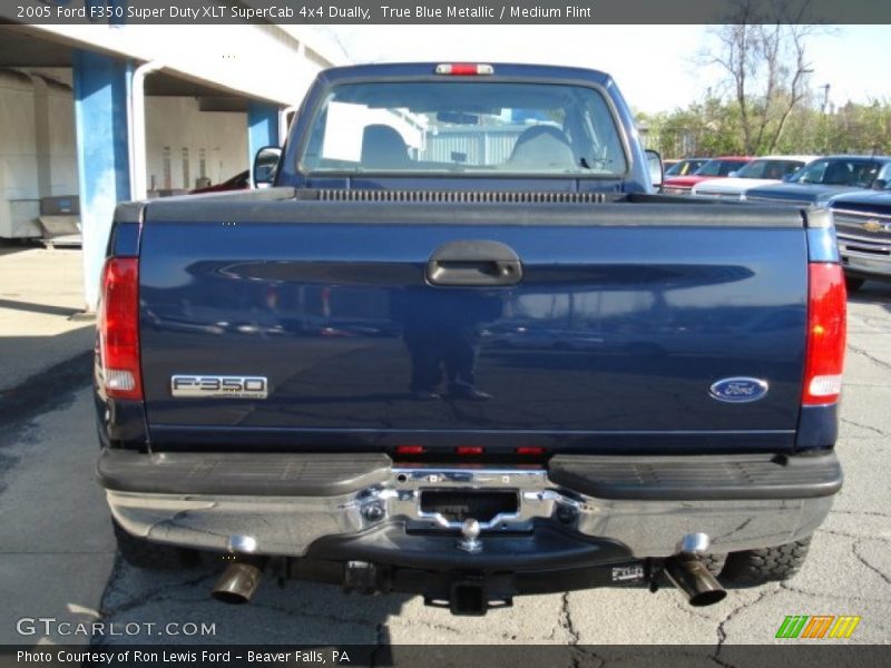 True Blue Metallic / Medium Flint 2005 Ford F350 Super Duty XLT SuperCab 4x4 Dually
