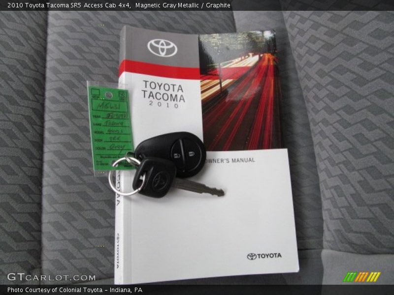 Magnetic Gray Metallic / Graphite 2010 Toyota Tacoma SR5 Access Cab 4x4