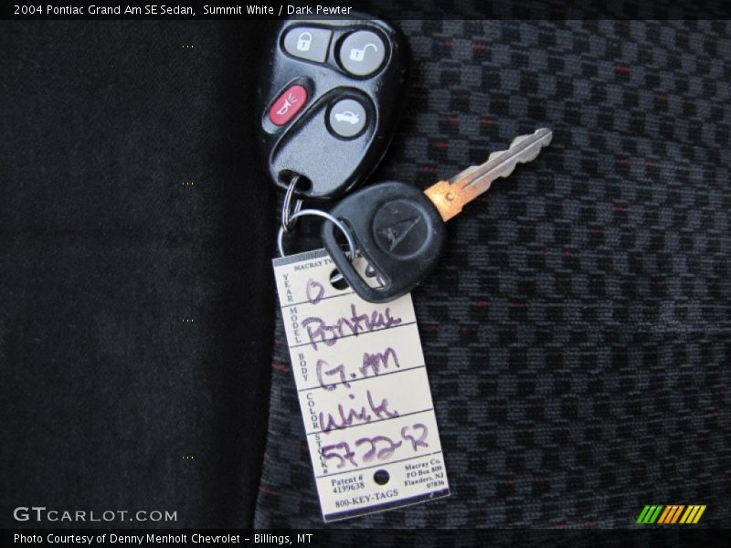 Summit White / Dark Pewter 2004 Pontiac Grand Am SE Sedan