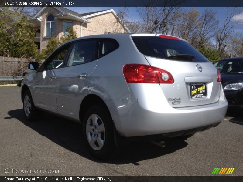 Silver Ice / Black 2010 Nissan Rogue S
