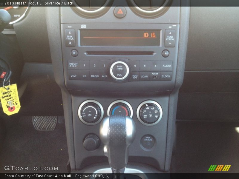 Silver Ice / Black 2010 Nissan Rogue S