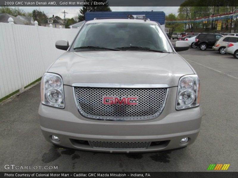 Gold Mist Metallic / Ebony 2009 GMC Yukon Denali AWD