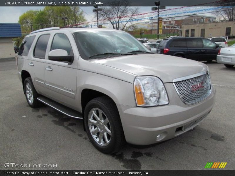 Gold Mist Metallic / Ebony 2009 GMC Yukon Denali AWD
