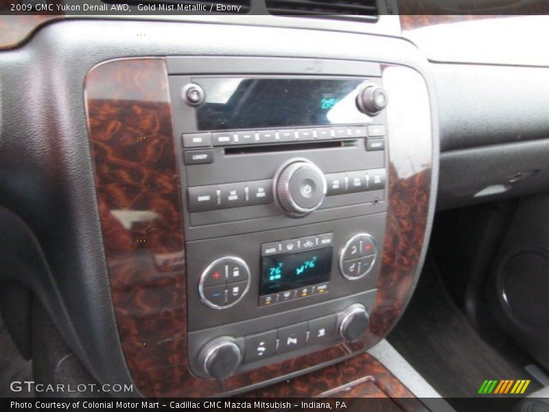 Gold Mist Metallic / Ebony 2009 GMC Yukon Denali AWD