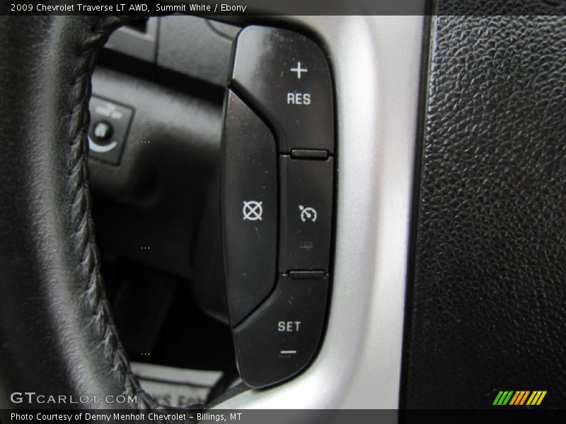 Summit White / Ebony 2009 Chevrolet Traverse LT AWD
