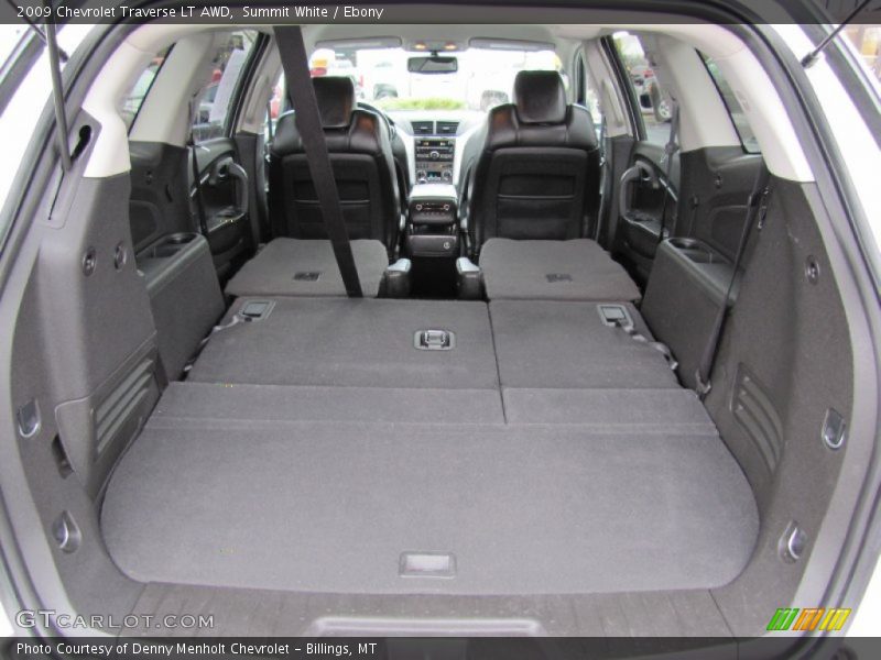 Summit White / Ebony 2009 Chevrolet Traverse LT AWD