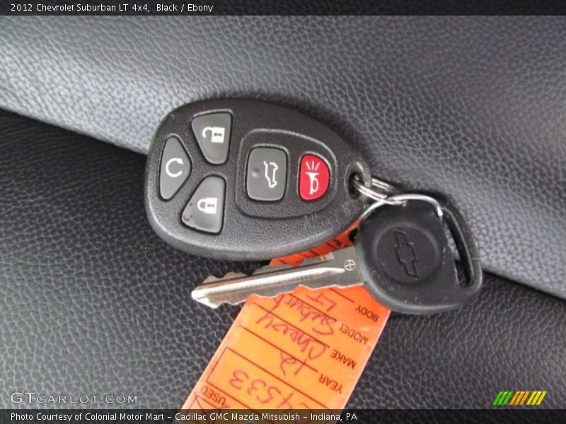 Black / Ebony 2012 Chevrolet Suburban LT 4x4