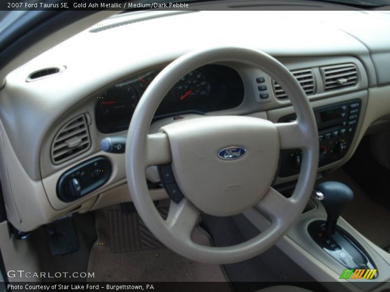 Gold Ash Metallic / Medium/Dark Pebble 2007 Ford Taurus SE