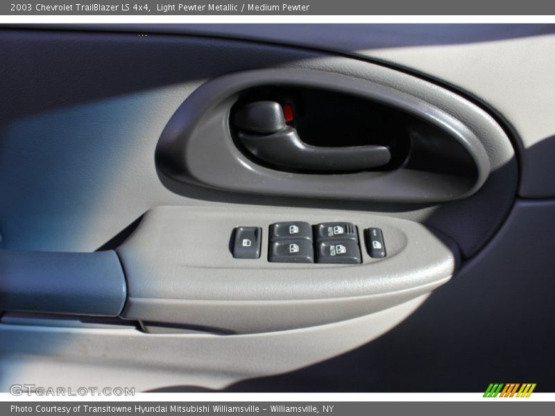 Light Pewter Metallic / Medium Pewter 2003 Chevrolet TrailBlazer LS 4x4