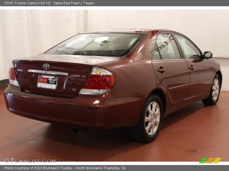 Salsa Red Pearl / Taupe 2005 Toyota Camry XLE V6