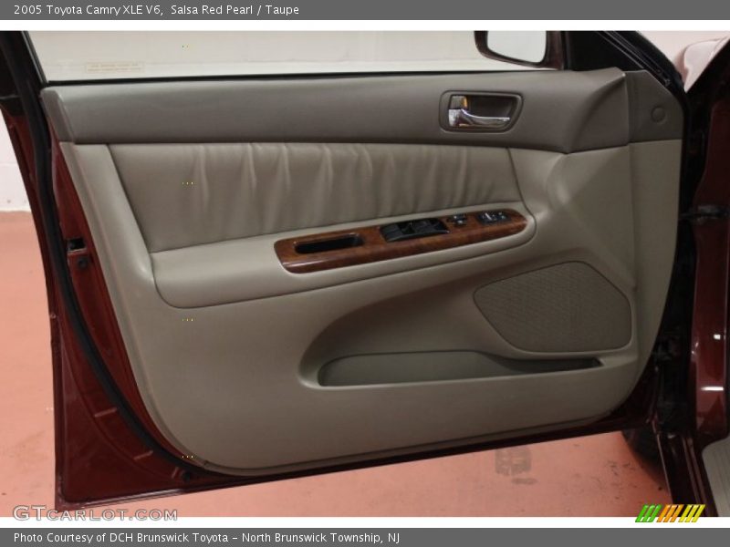 Salsa Red Pearl / Taupe 2005 Toyota Camry XLE V6