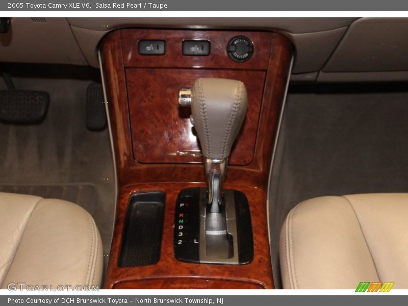 Salsa Red Pearl / Taupe 2005 Toyota Camry XLE V6