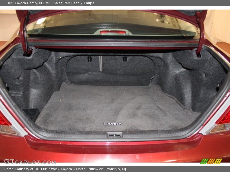 Salsa Red Pearl / Taupe 2005 Toyota Camry XLE V6