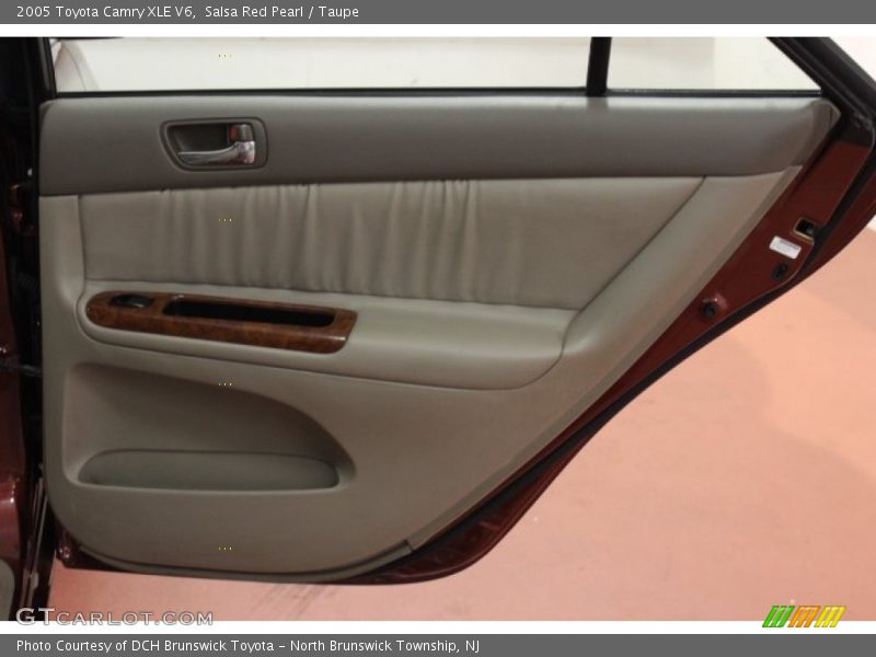 Salsa Red Pearl / Taupe 2005 Toyota Camry XLE V6