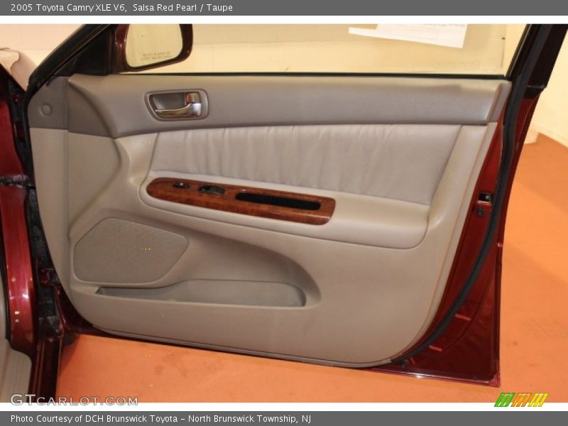 Salsa Red Pearl / Taupe 2005 Toyota Camry XLE V6
