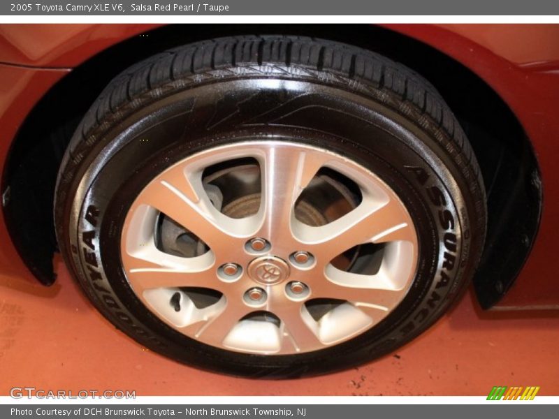 Salsa Red Pearl / Taupe 2005 Toyota Camry XLE V6