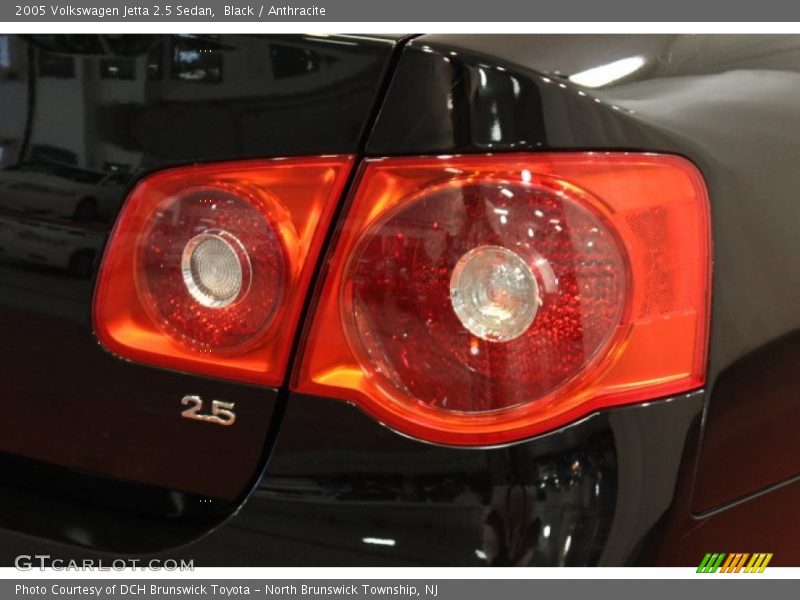 Black / Anthracite 2005 Volkswagen Jetta 2.5 Sedan