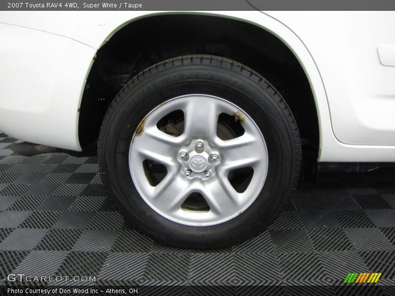 Super White / Taupe 2007 Toyota RAV4 4WD