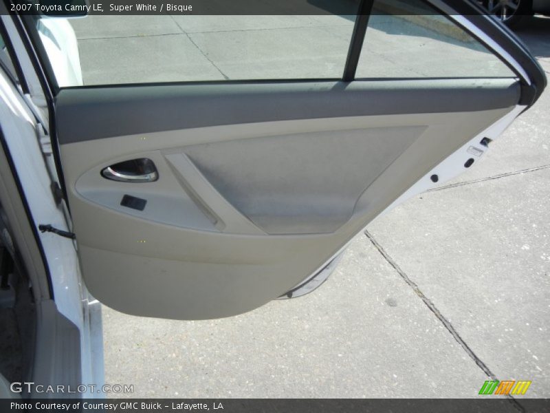 Super White / Bisque 2007 Toyota Camry LE