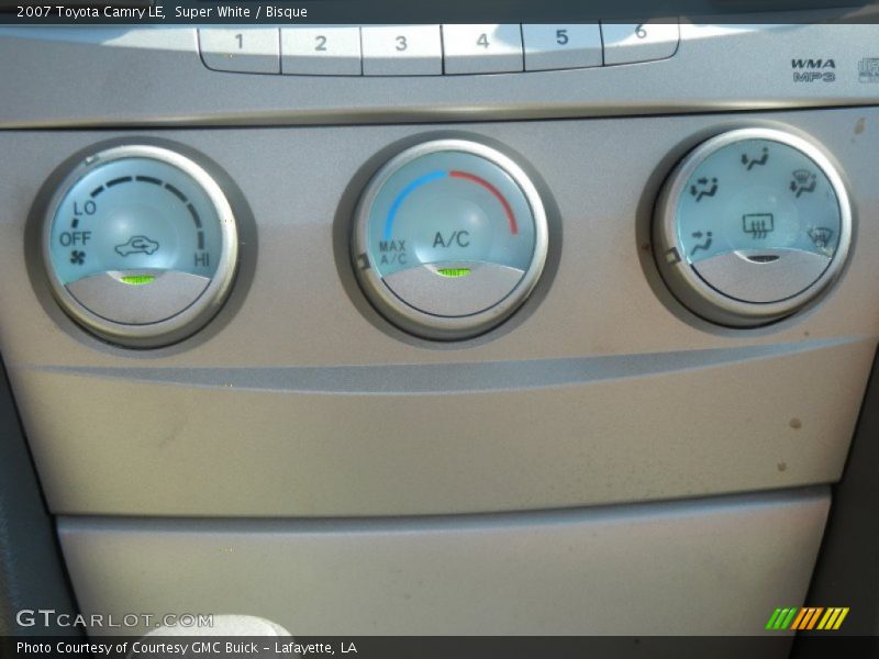 Super White / Bisque 2007 Toyota Camry LE