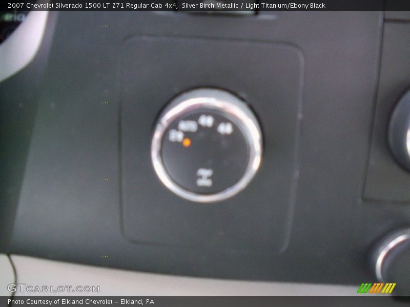 Silver Birch Metallic / Light Titanium/Ebony Black 2007 Chevrolet Silverado 1500 LT Z71 Regular Cab 4x4