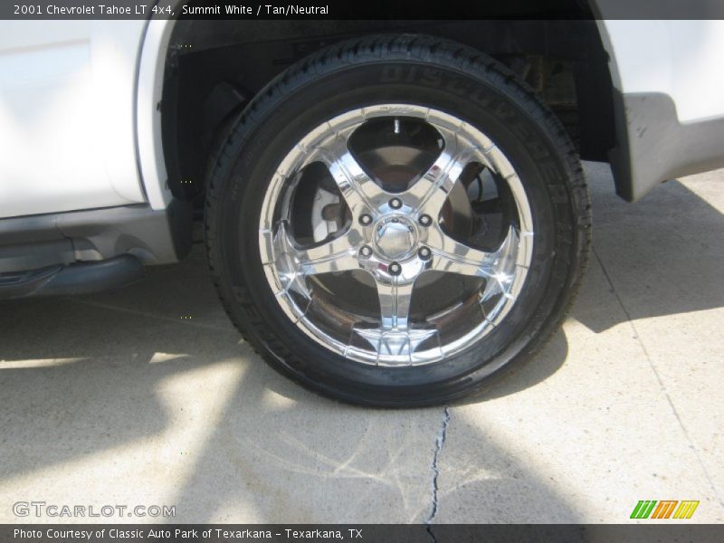 Summit White / Tan/Neutral 2001 Chevrolet Tahoe LT 4x4