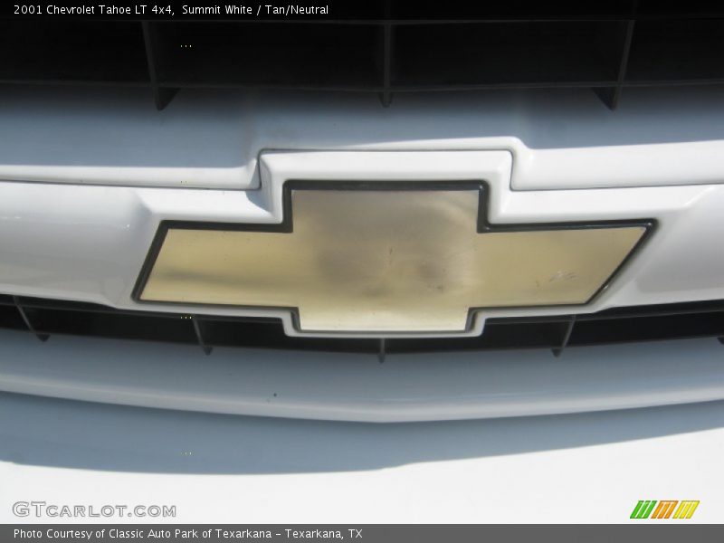 Summit White / Tan/Neutral 2001 Chevrolet Tahoe LT 4x4