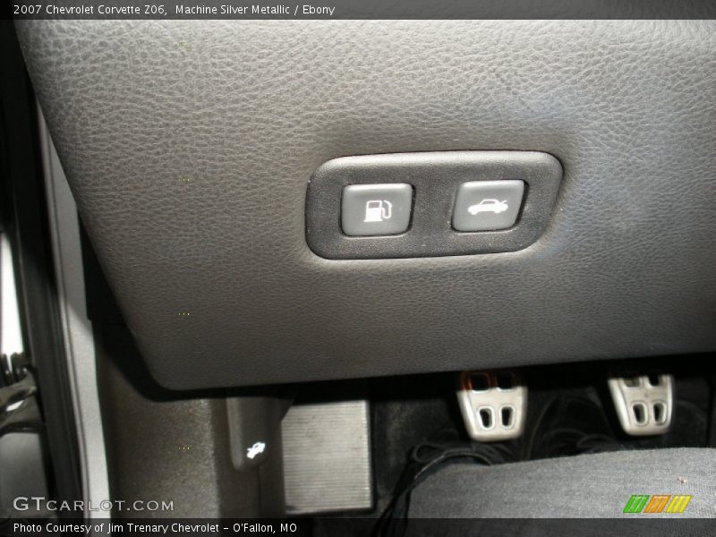 Machine Silver Metallic / Ebony 2007 Chevrolet Corvette Z06