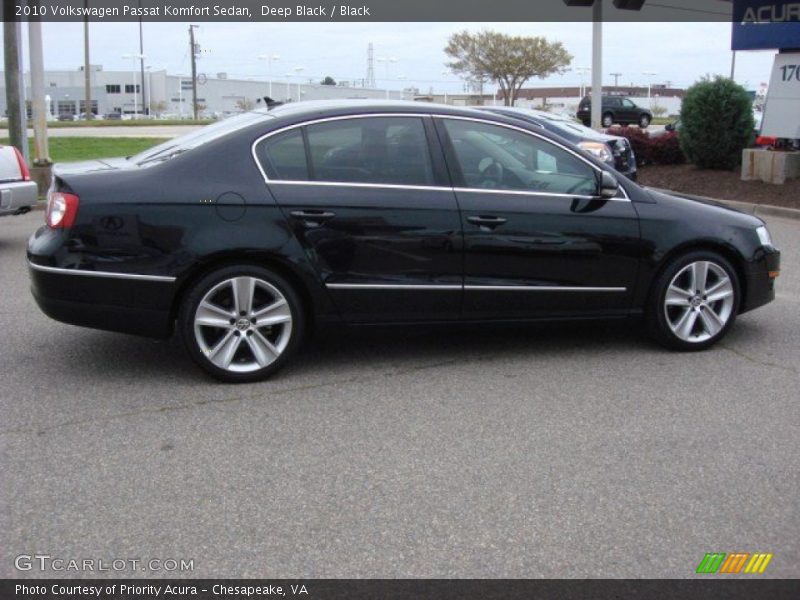 Deep Black / Black 2010 Volkswagen Passat Komfort Sedan