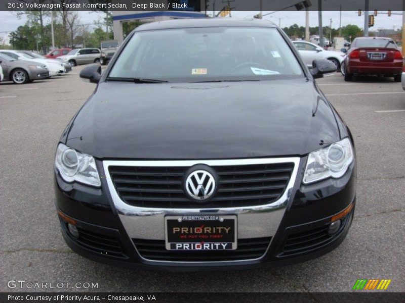 Deep Black / Black 2010 Volkswagen Passat Komfort Sedan