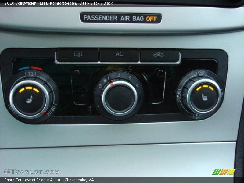 Deep Black / Black 2010 Volkswagen Passat Komfort Sedan