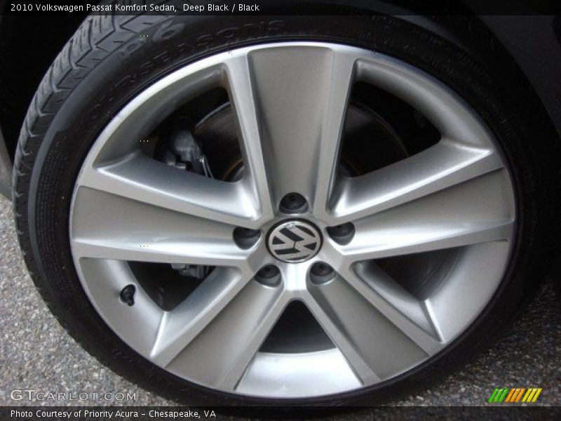 Deep Black / Black 2010 Volkswagen Passat Komfort Sedan