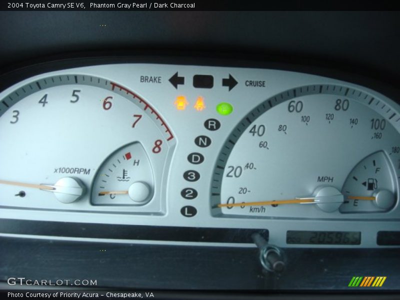 Phantom Gray Pearl / Dark Charcoal 2004 Toyota Camry SE V6