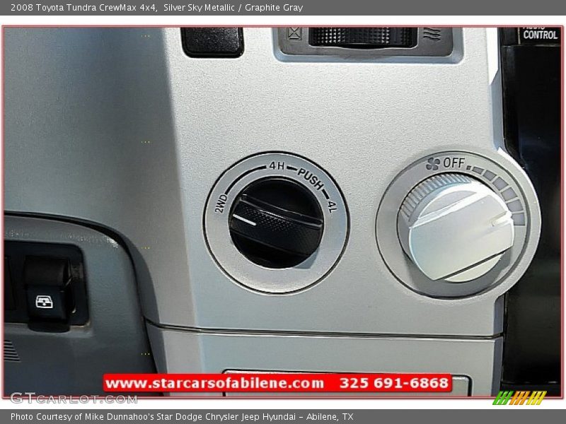 Silver Sky Metallic / Graphite Gray 2008 Toyota Tundra CrewMax 4x4