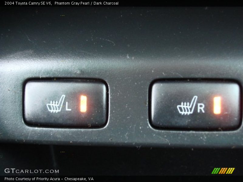 Phantom Gray Pearl / Dark Charcoal 2004 Toyota Camry SE V6