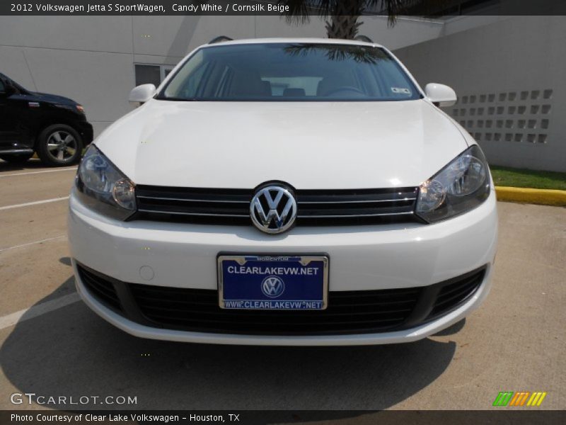 Candy White / Cornsilk Beige 2012 Volkswagen Jetta S SportWagen