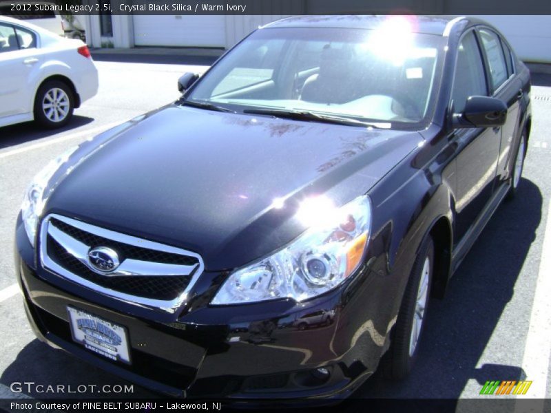 Crystal Black Silica / Warm Ivory 2012 Subaru Legacy 2.5i