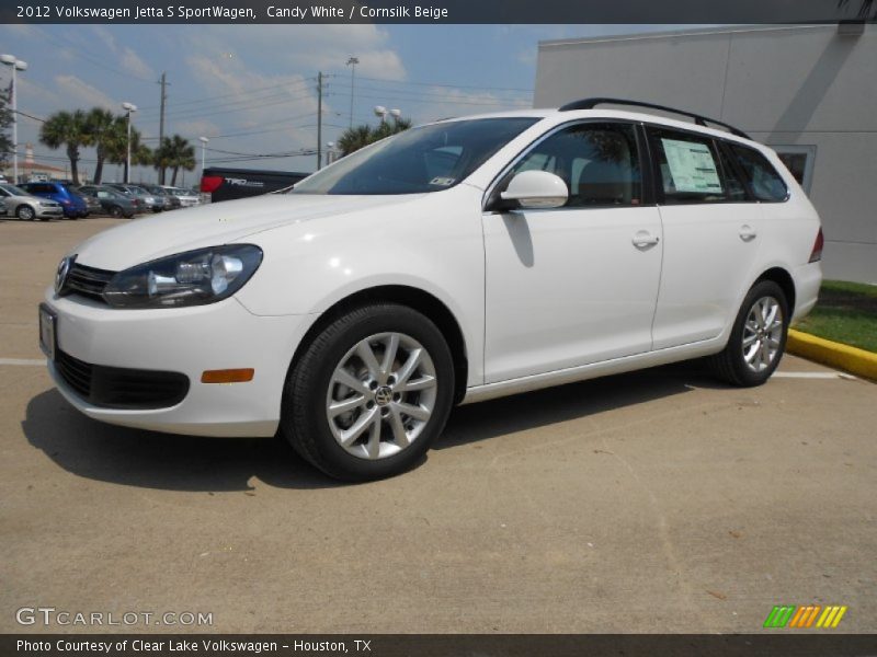Front 3/4 View of 2012 Jetta S SportWagen