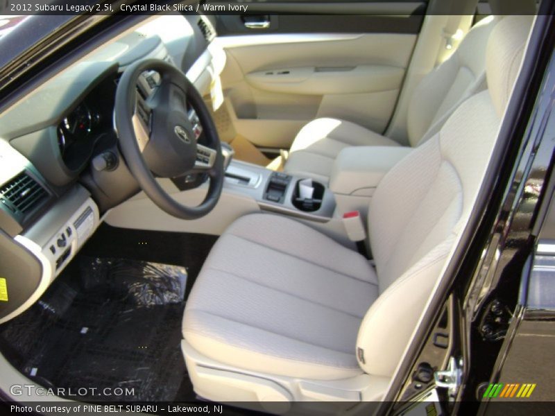 Crystal Black Silica / Warm Ivory 2012 Subaru Legacy 2.5i
