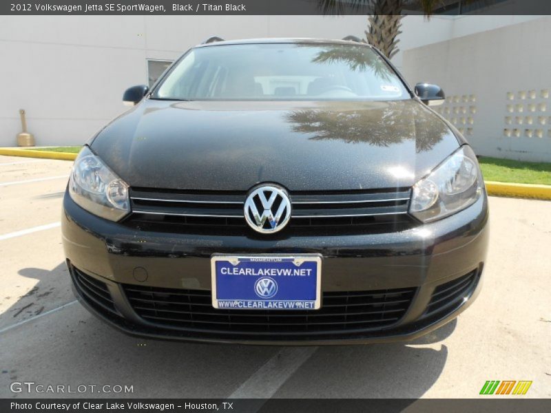 Black / Titan Black 2012 Volkswagen Jetta SE SportWagen
