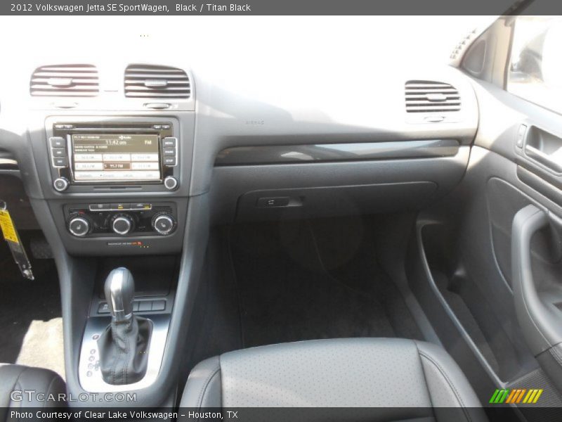 Black / Titan Black 2012 Volkswagen Jetta SE SportWagen