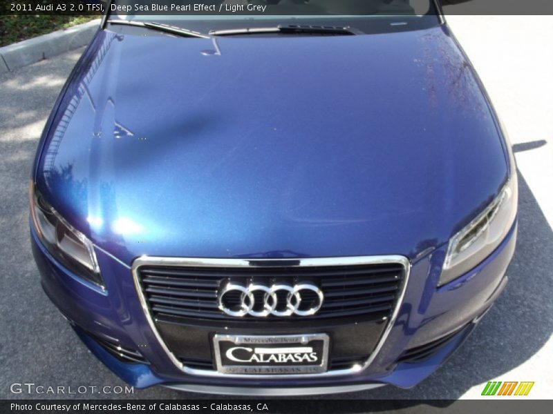 Deep Sea Blue Pearl Effect / Light Grey 2011 Audi A3 2.0 TFSI