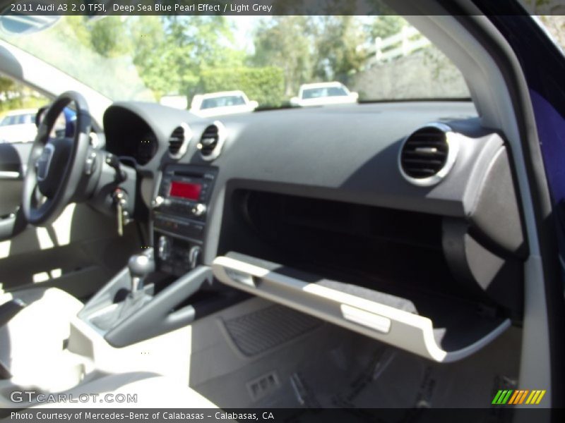 Deep Sea Blue Pearl Effect / Light Grey 2011 Audi A3 2.0 TFSI