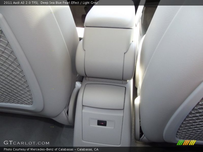 Deep Sea Blue Pearl Effect / Light Grey 2011 Audi A3 2.0 TFSI