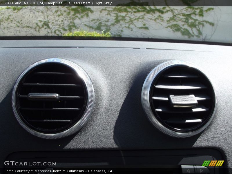 Deep Sea Blue Pearl Effect / Light Grey 2011 Audi A3 2.0 TFSI