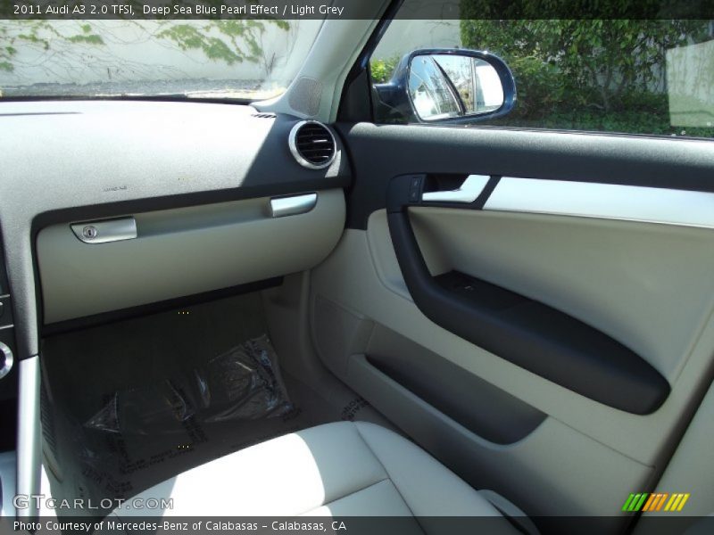 Deep Sea Blue Pearl Effect / Light Grey 2011 Audi A3 2.0 TFSI