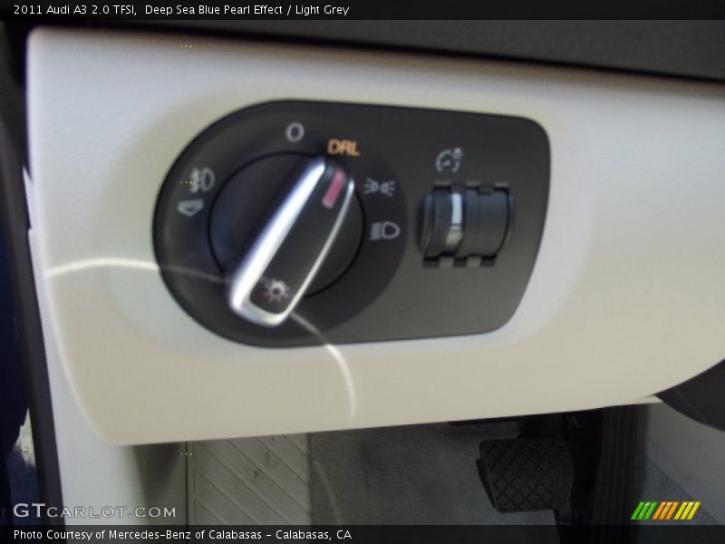 Deep Sea Blue Pearl Effect / Light Grey 2011 Audi A3 2.0 TFSI