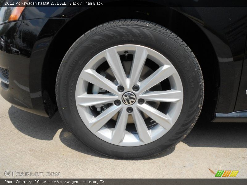 Black / Titan Black 2012 Volkswagen Passat 2.5L SEL