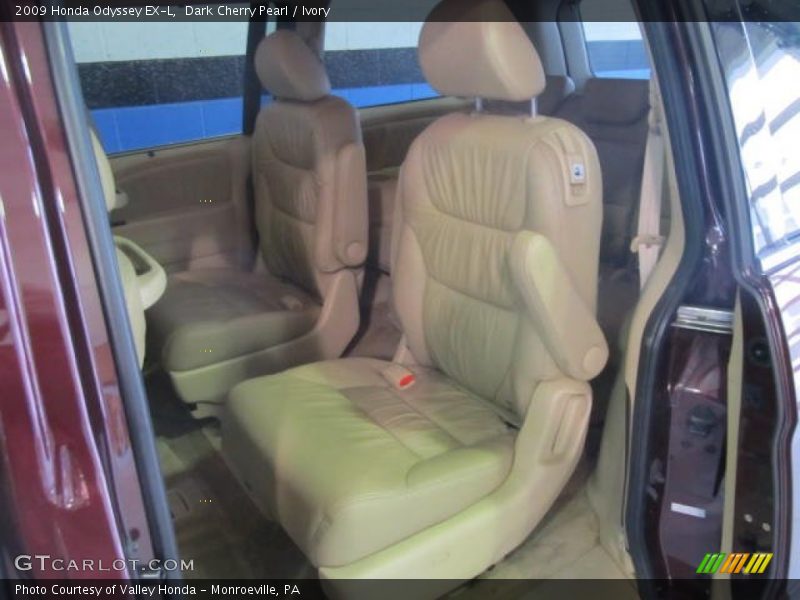 Dark Cherry Pearl / Ivory 2009 Honda Odyssey EX-L